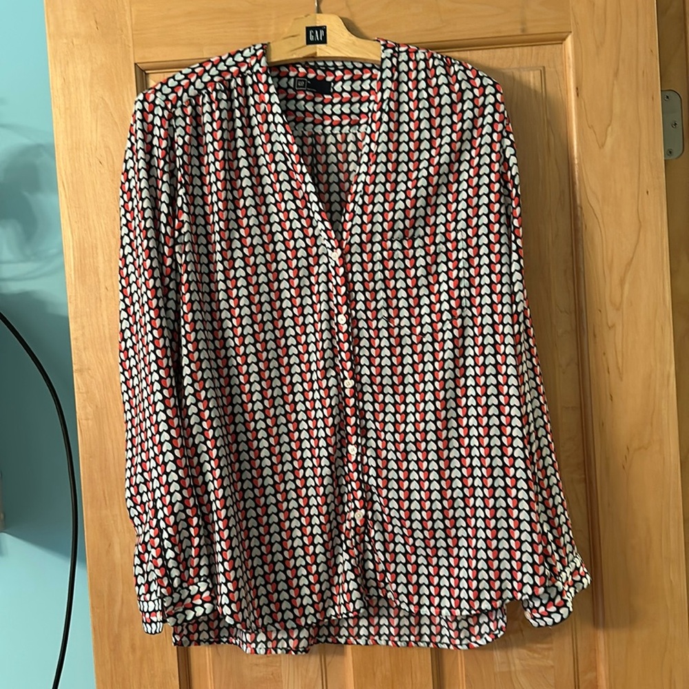 Gap heart print long sleeve blouse- size XL